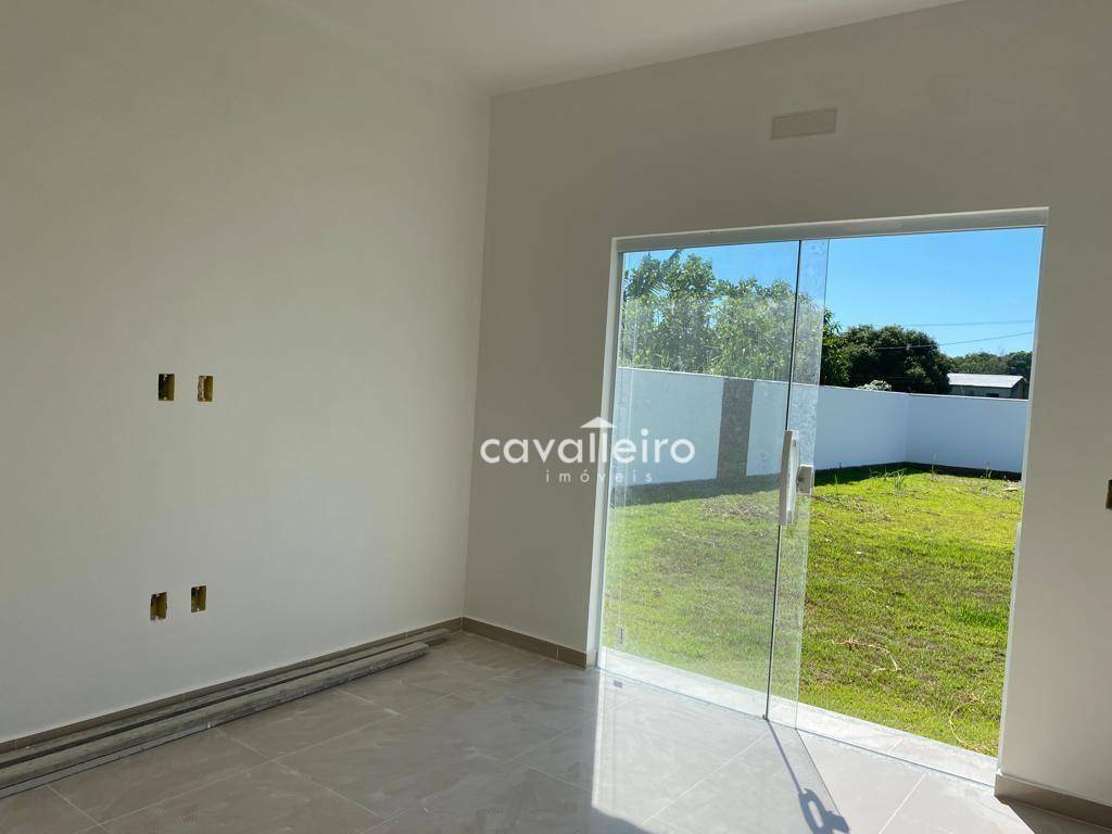 Casa à venda com 3 quartos, 89m² - Foto 8