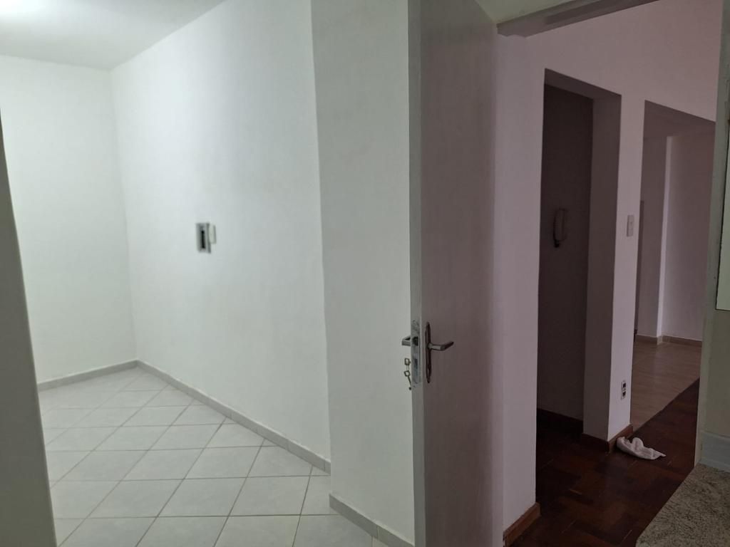 Apartamento à venda com 1 quarto, 64m² - Foto 10