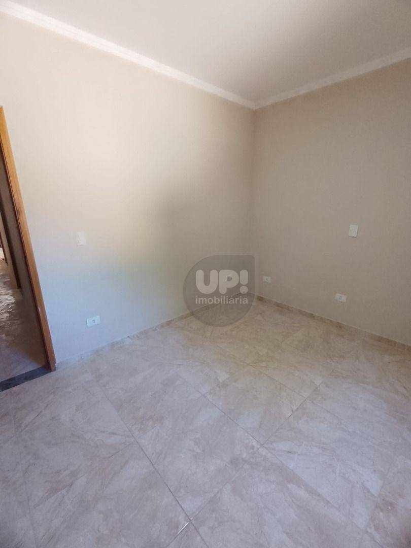 Casa à venda com 2 quartos, 60m² - Foto 12