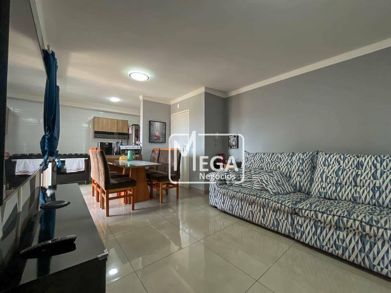 Apartamento à venda com 3 quartos, 60m² - Foto 2