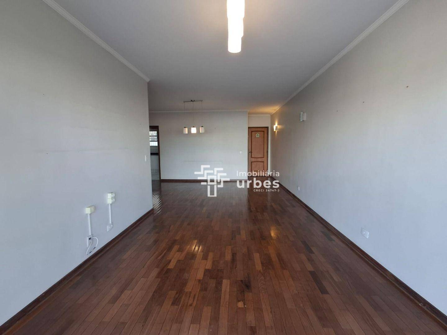 Apartamento à venda com 3 quartos, 146m² - Foto 3