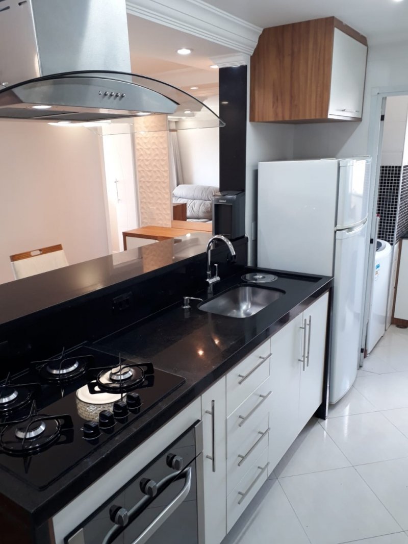 Apartamento à venda com 3 quartos, 64m² - Foto 11