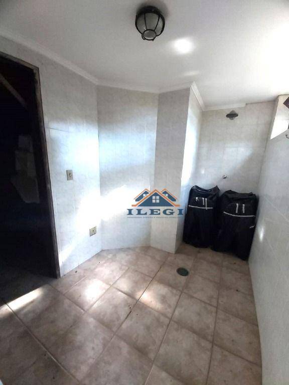 Chácara à venda com 3 quartos, 550m² - Foto 45