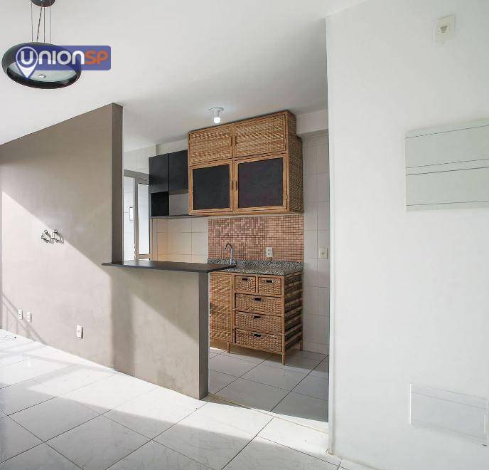 Apartamento à venda com 1 quarto, 45m² - Foto 12