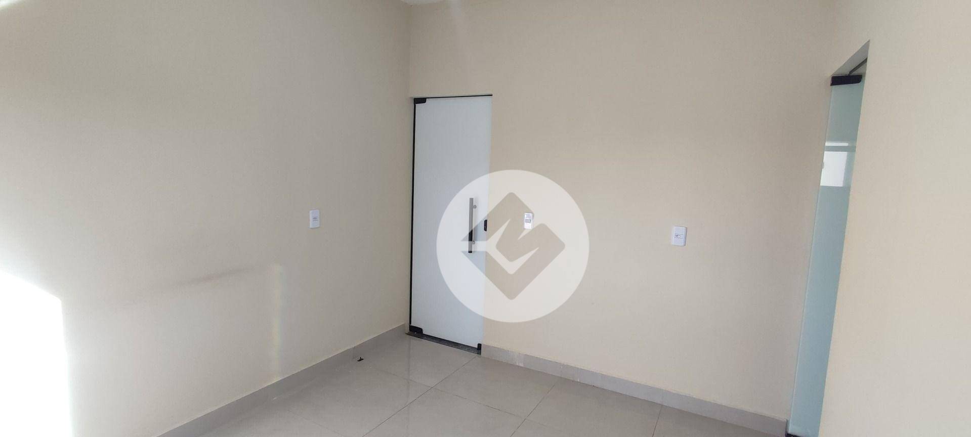 Kitnet e Studio à venda com 4 quartos, 120m² - Foto 2