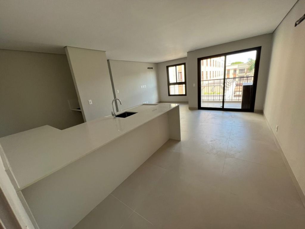 Apartamento à venda com 1 quarto, 70m² - Foto 61