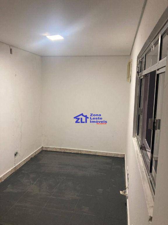 Casa à venda com 3 quartos, 300m² - Foto 35