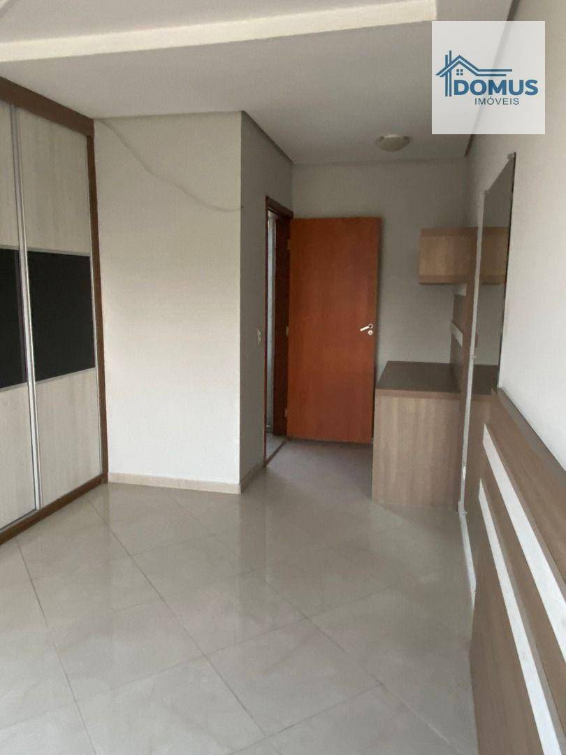 Apartamento para alugar com 3 quartos, 100m² - Foto 10