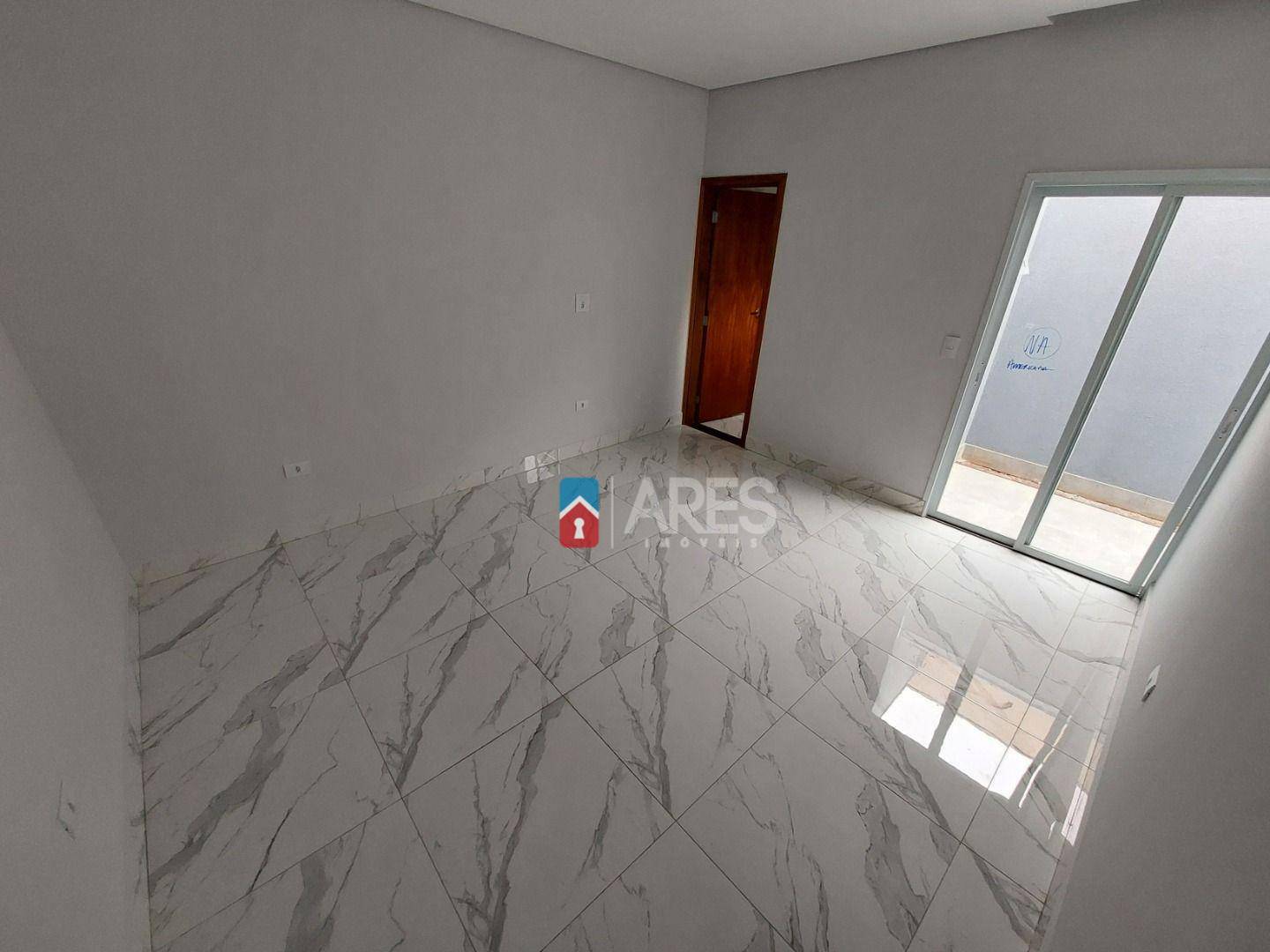 Casa à venda com 3 quartos, 120m² - Foto 14