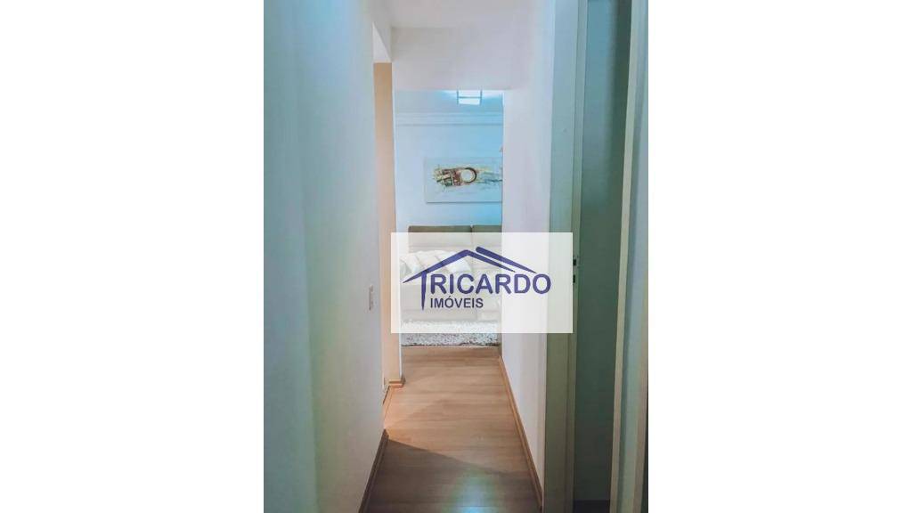 Apartamento à venda com 3 quartos, 61m² - Foto 7