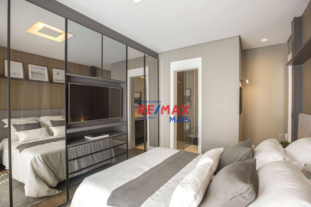 Apartamento à venda com 2 quartos, 72m² - Foto 17