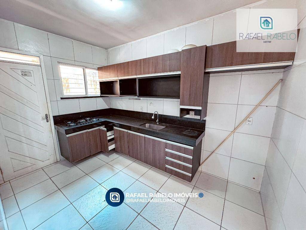 Casa à venda com 4 quartos, 140m² - Foto 7