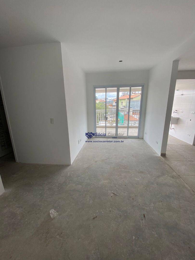 Apartamento à venda com 2 quartos, 60m² - Foto 4