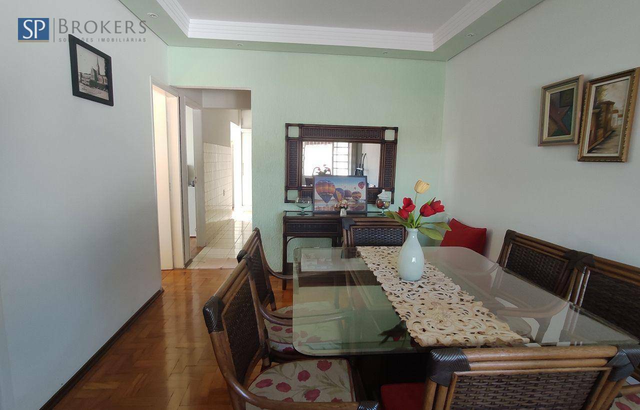 Casa à venda com 4 quartos, 120m² - Foto 1