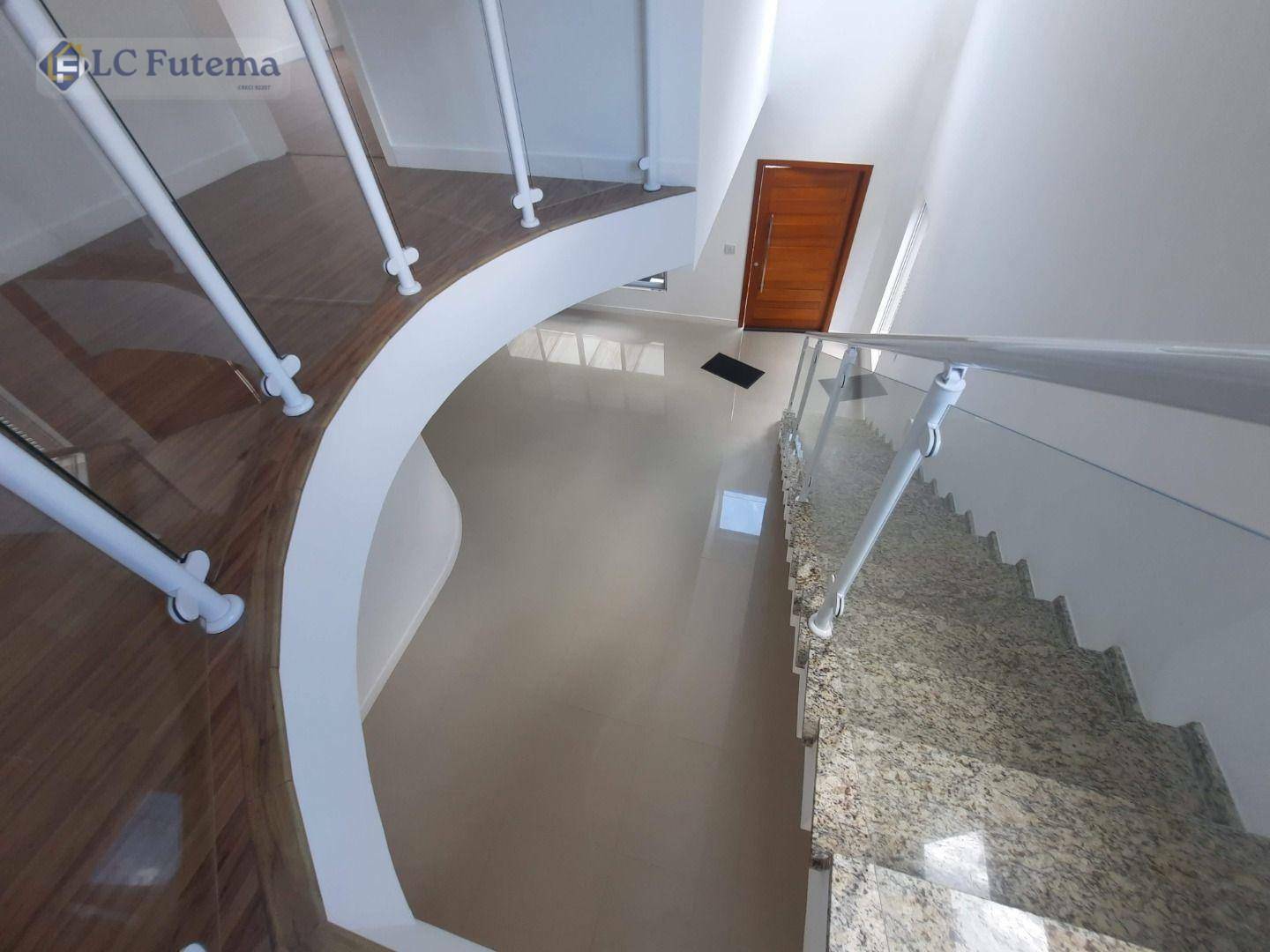 Casa de Condomínio para alugar com 3 quartos, 214m² - Foto 38