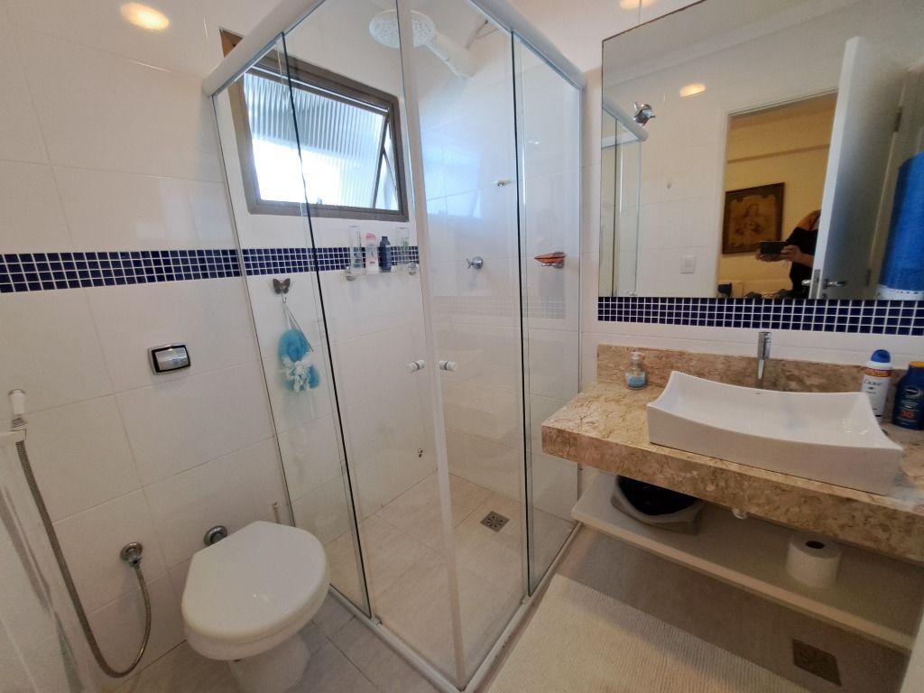 Apartamento à venda com 5 quartos, 230m² - Foto 32