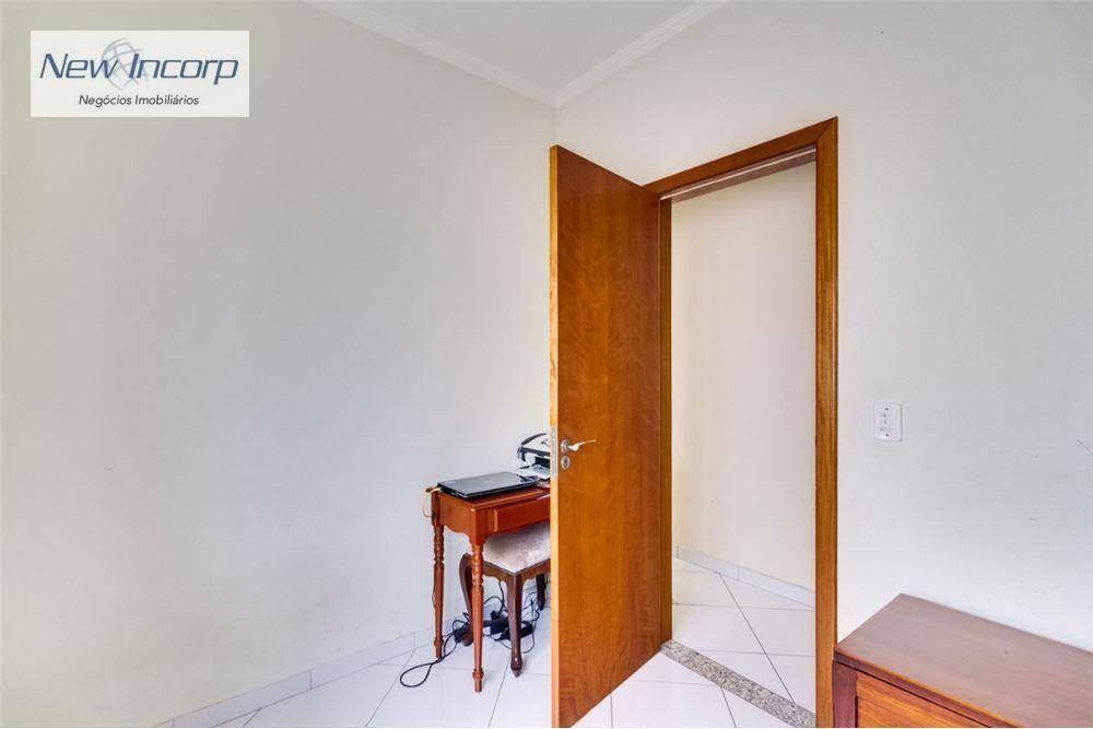 Sobrado à venda com 4 quartos, 247m² - Foto 21