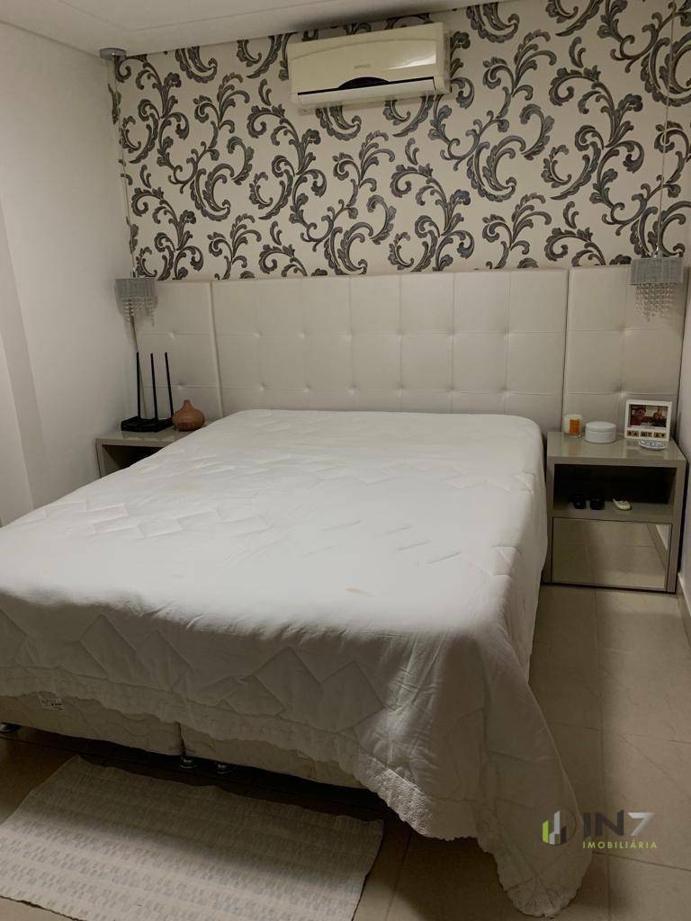 Apartamento à venda com 2 quartos, 79m² - Foto 10