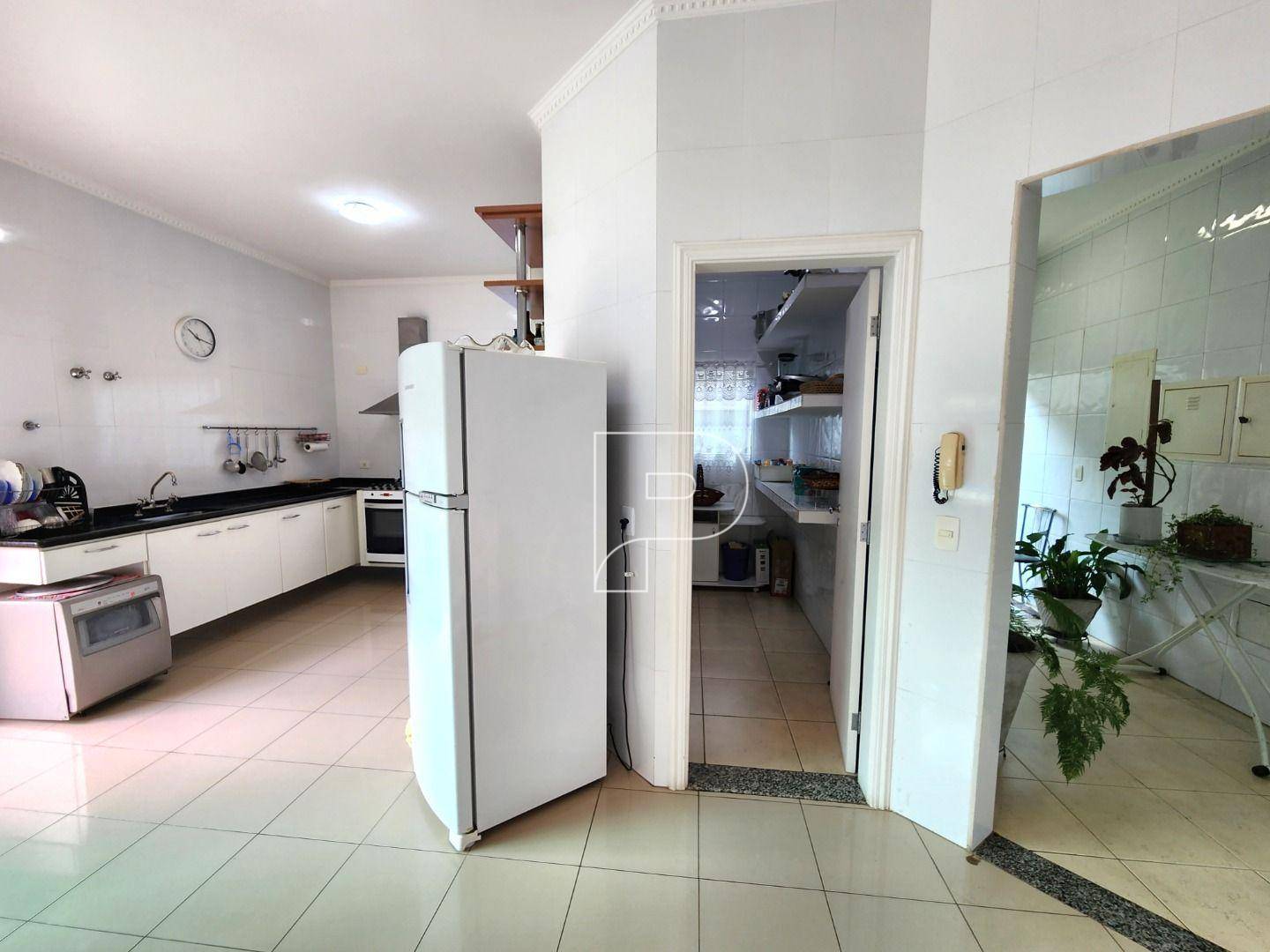 Casa de Condomínio à venda com 4 quartos, 312m² - Foto 28