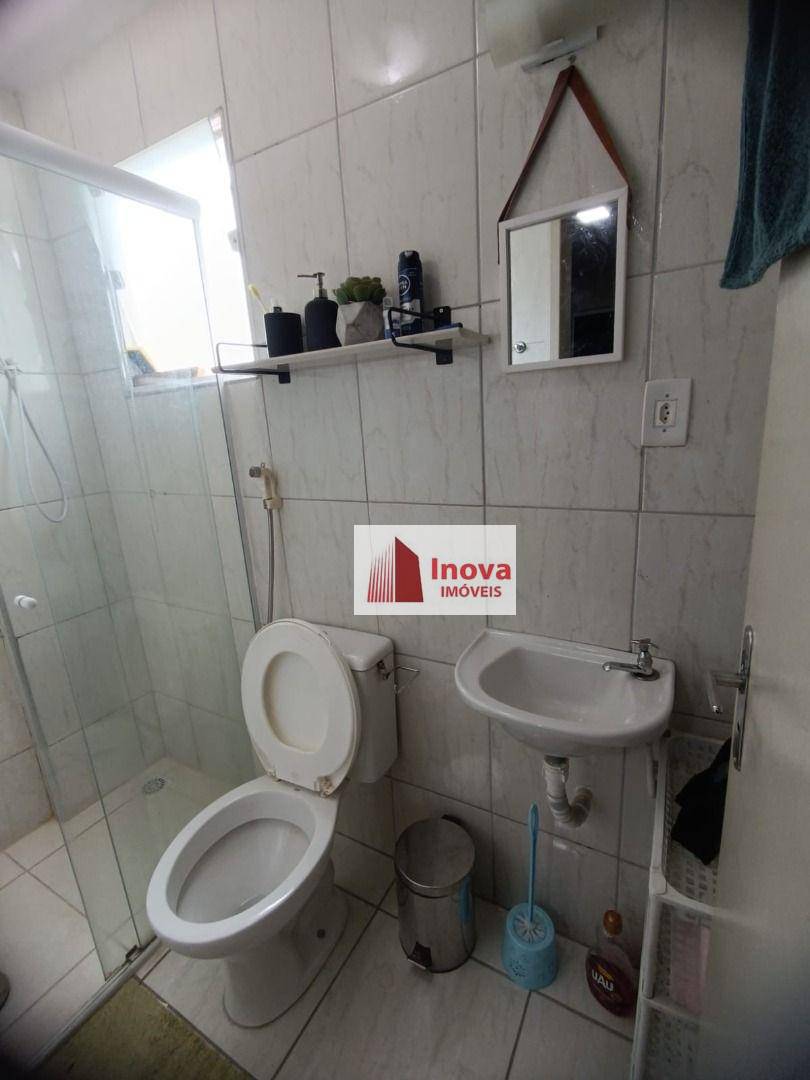 Apartamento para alugar com 2 quartos, 70m² - Foto 16