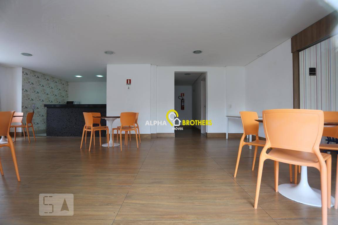 Apartamento à venda com 1 quarto, 55m² - Foto 22