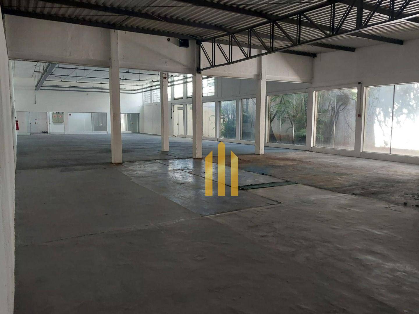 Depósito-Galpão-Armazém para alugar, 2684m² - Foto 36