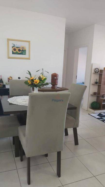 Apartamento à venda com 2 quartos, 64m² - Foto 8