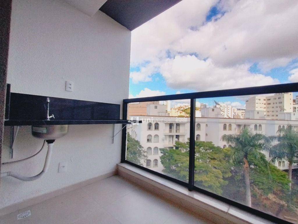 Apartamento para alugar com 2 quartos, 82m² - Foto 7