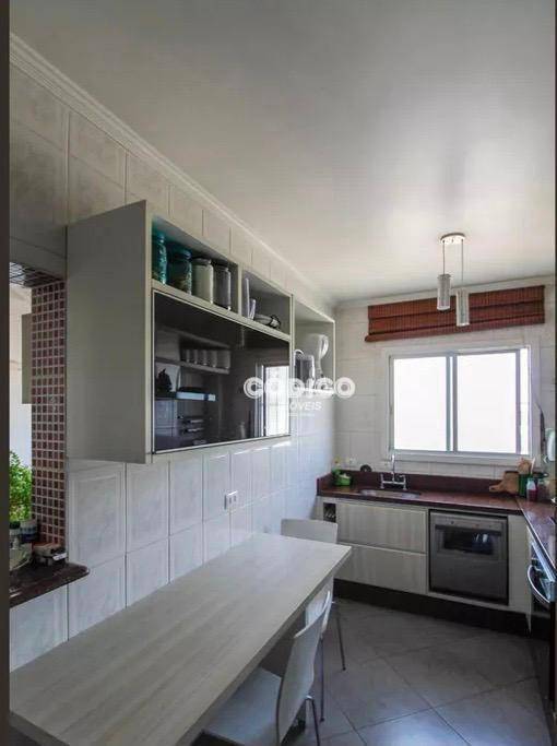 Apartamento à venda com 2 quartos, 74m² - Foto 8