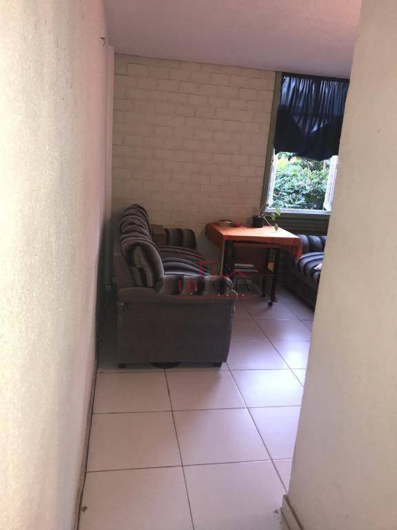 Apartamento à venda com 2 quartos, 56m² - Foto 8