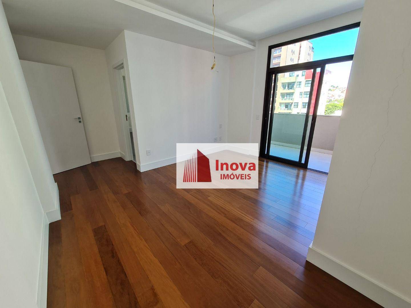 Apartamento à venda com 4 quartos, 300m² - Foto 19