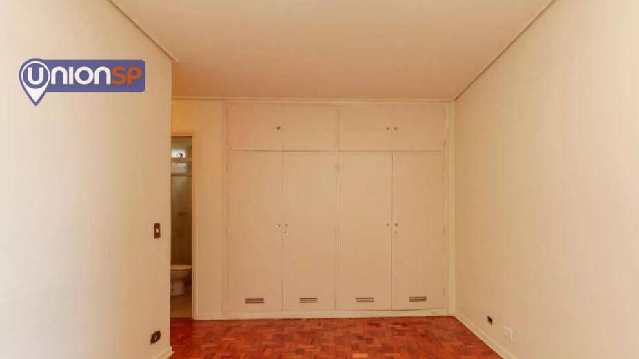 Apartamento à venda com 3 quartos, 94m² - Foto 8