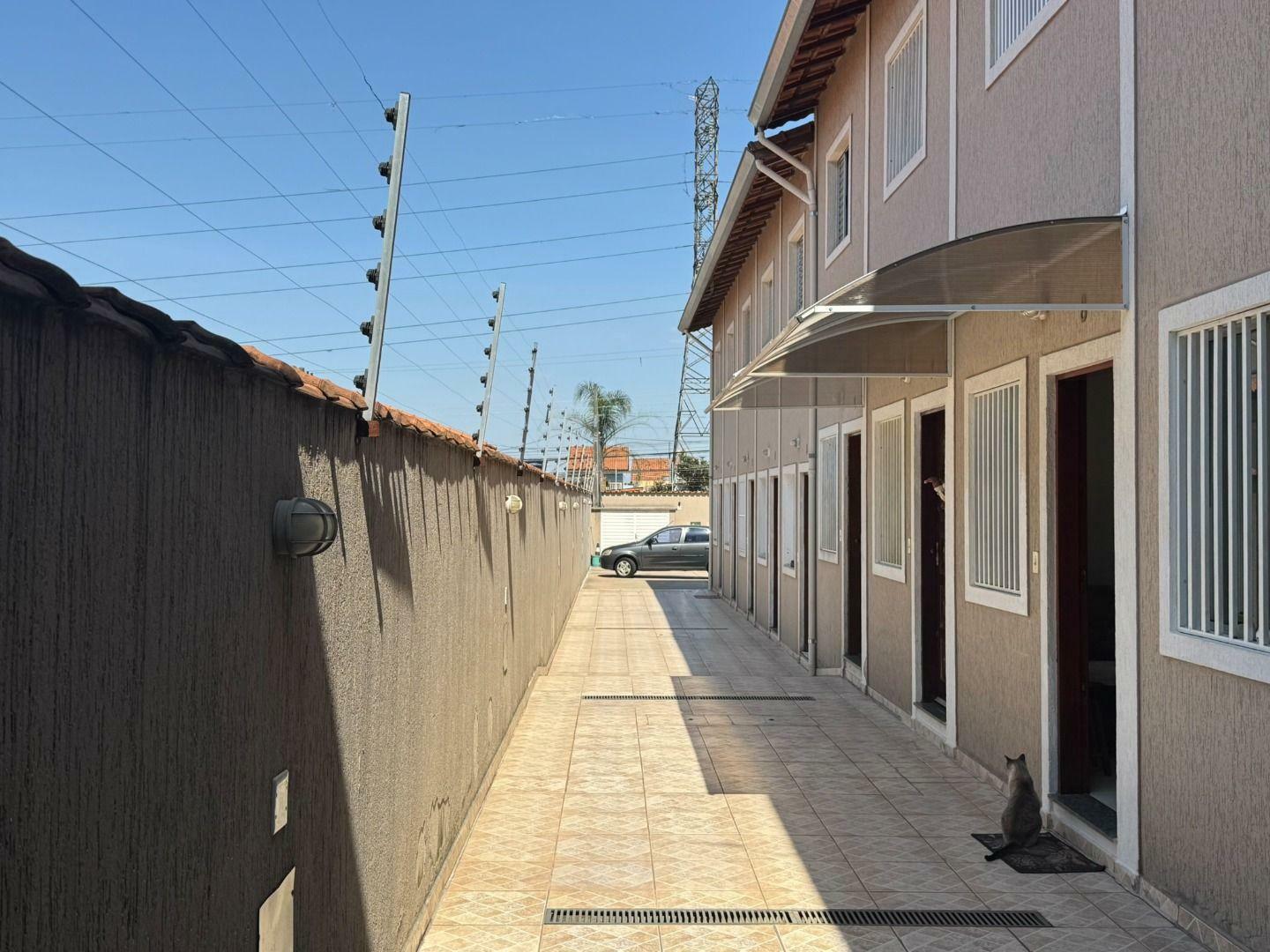 Sobrado à venda com 2 quartos, 60m² - Foto 10