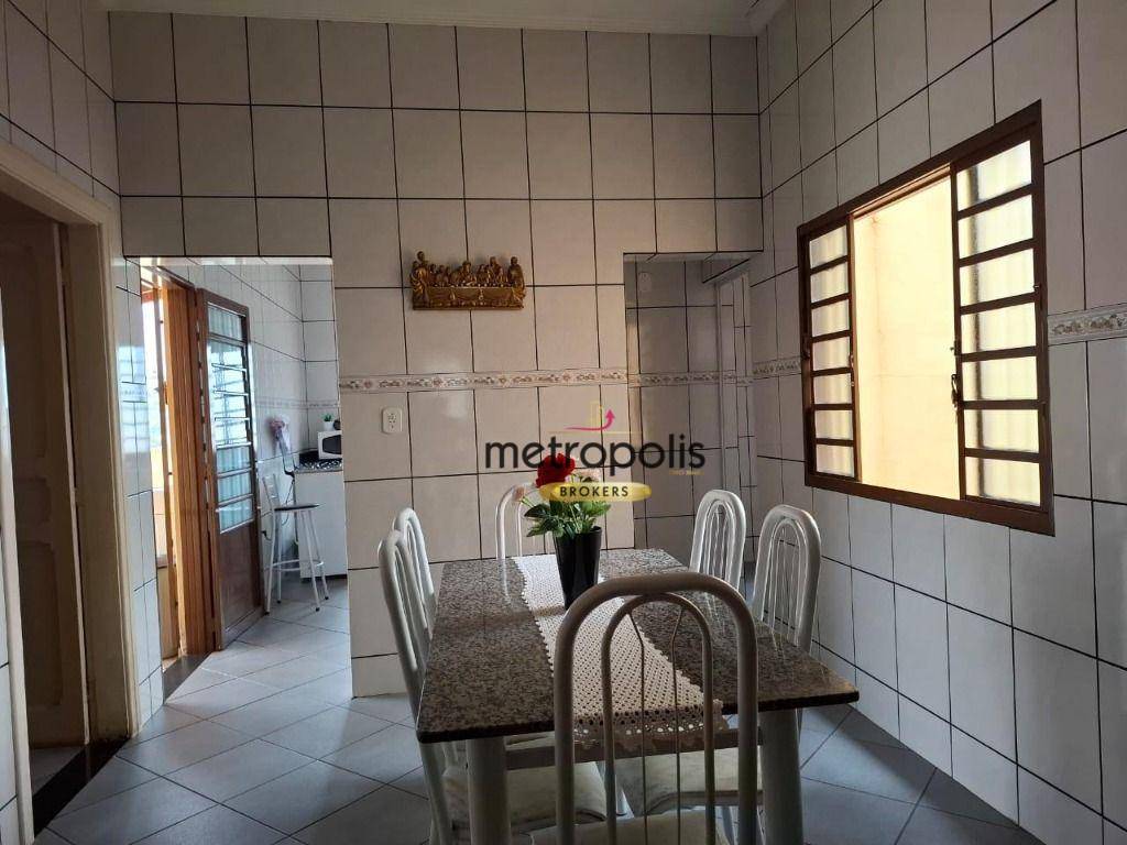 Casa à venda com 3 quartos, 247m² - Foto 7