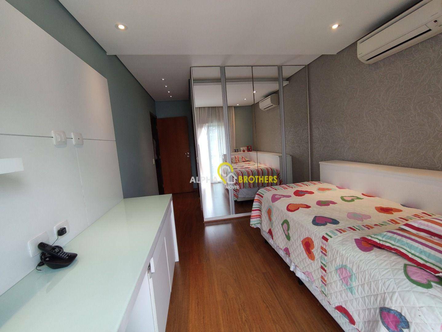 Casa de Condomínio à venda com 4 quartos, 300m² - Foto 25