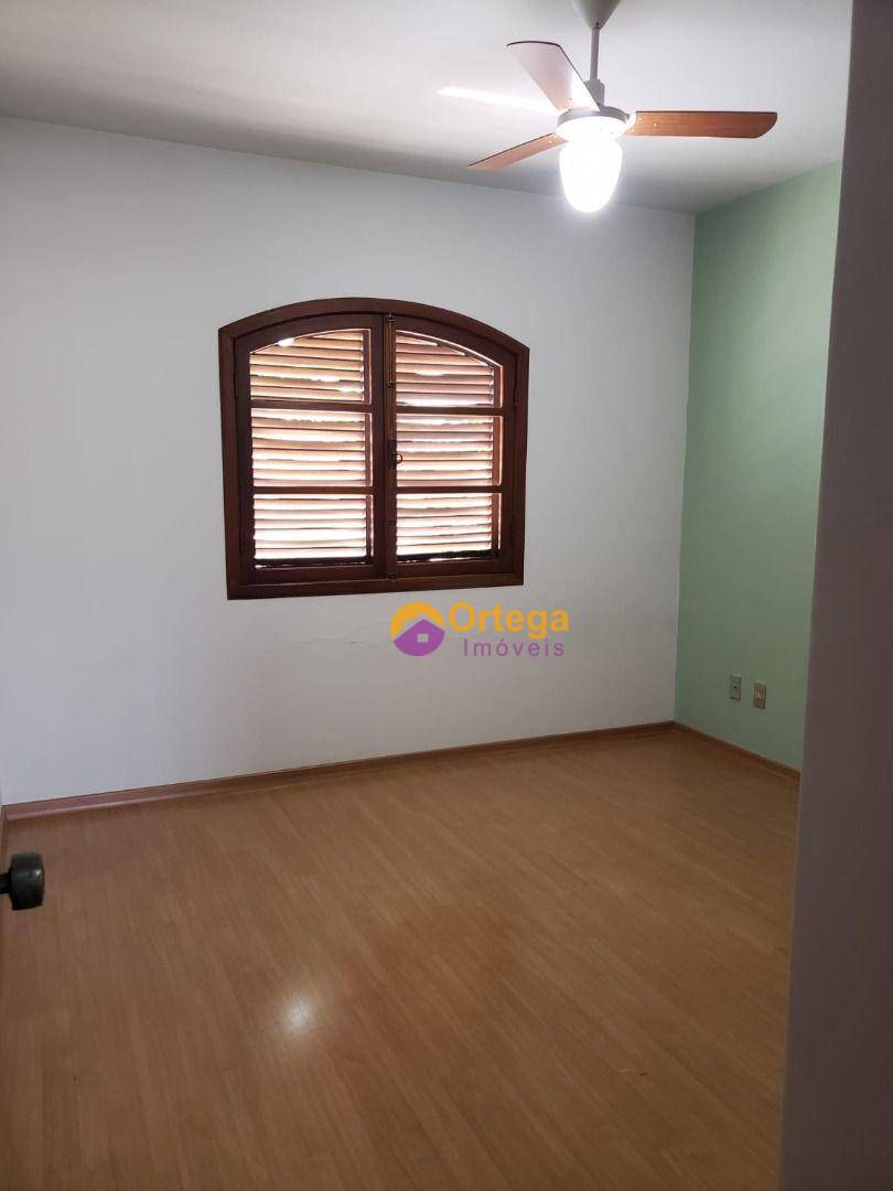 Sobrado para alugar com 5 quartos, 350m² - Foto 10