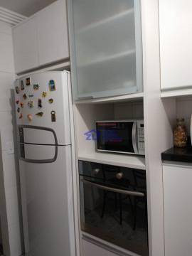 Apartamento à venda com 3 quartos, 83m² - Foto 41