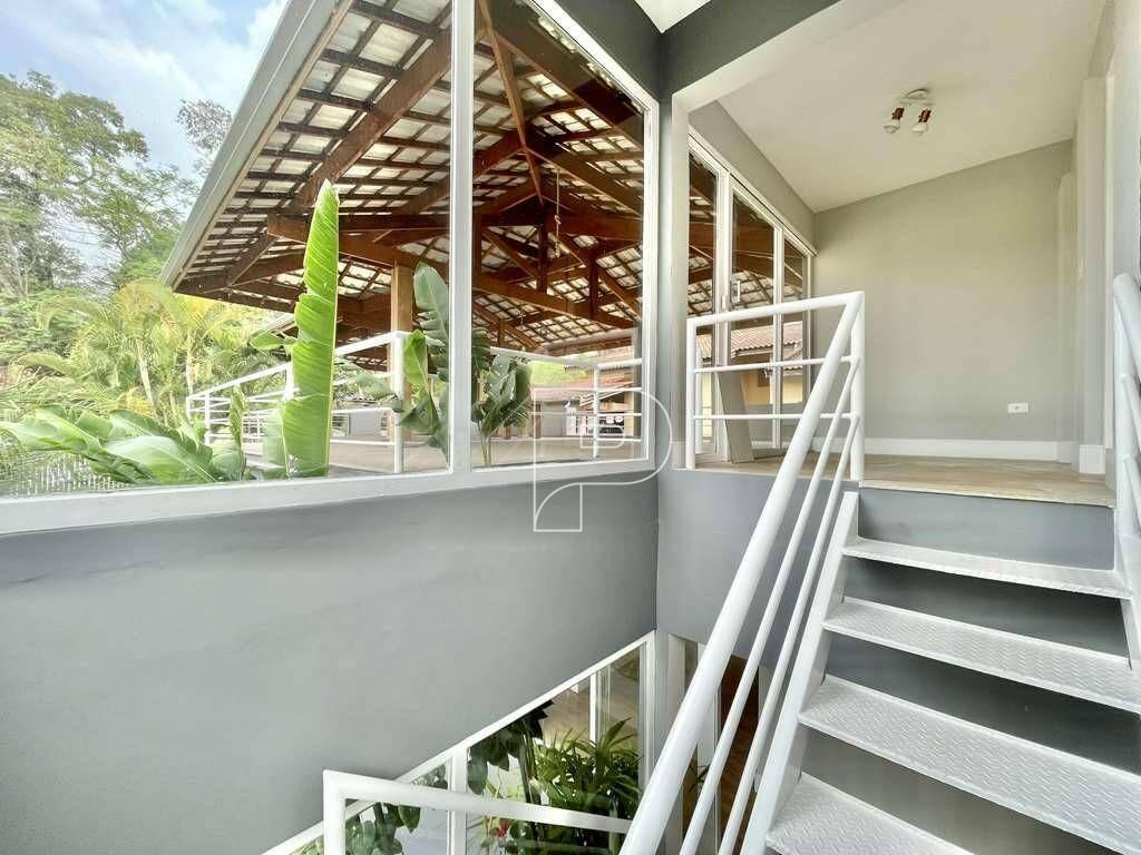 Casa de Condomínio à venda com 4 quartos, 400m² - Foto 29