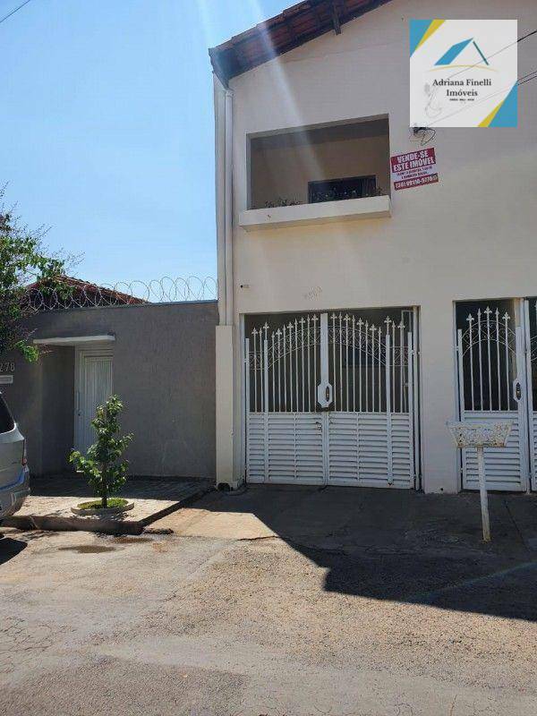 Apartamento à venda com 4 quartos, 140m² - Foto 2