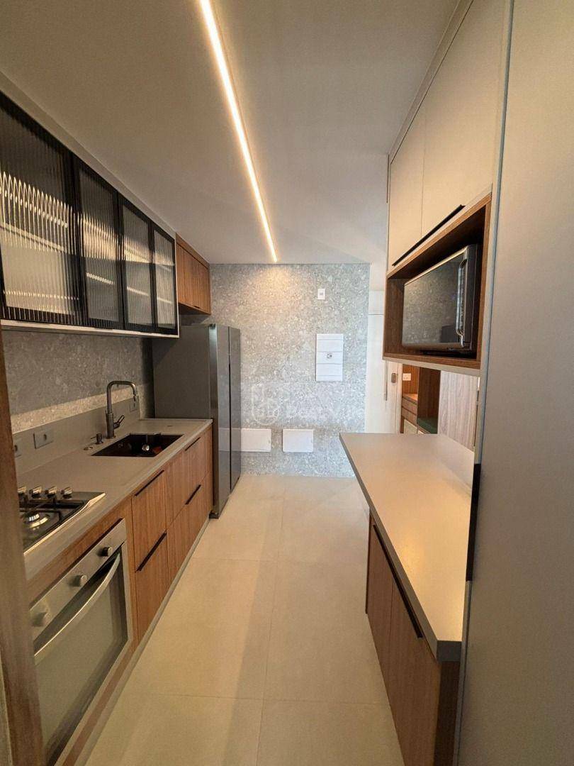 Apartamento à venda e aluguel com 2 quartos, 95m² - Foto 2