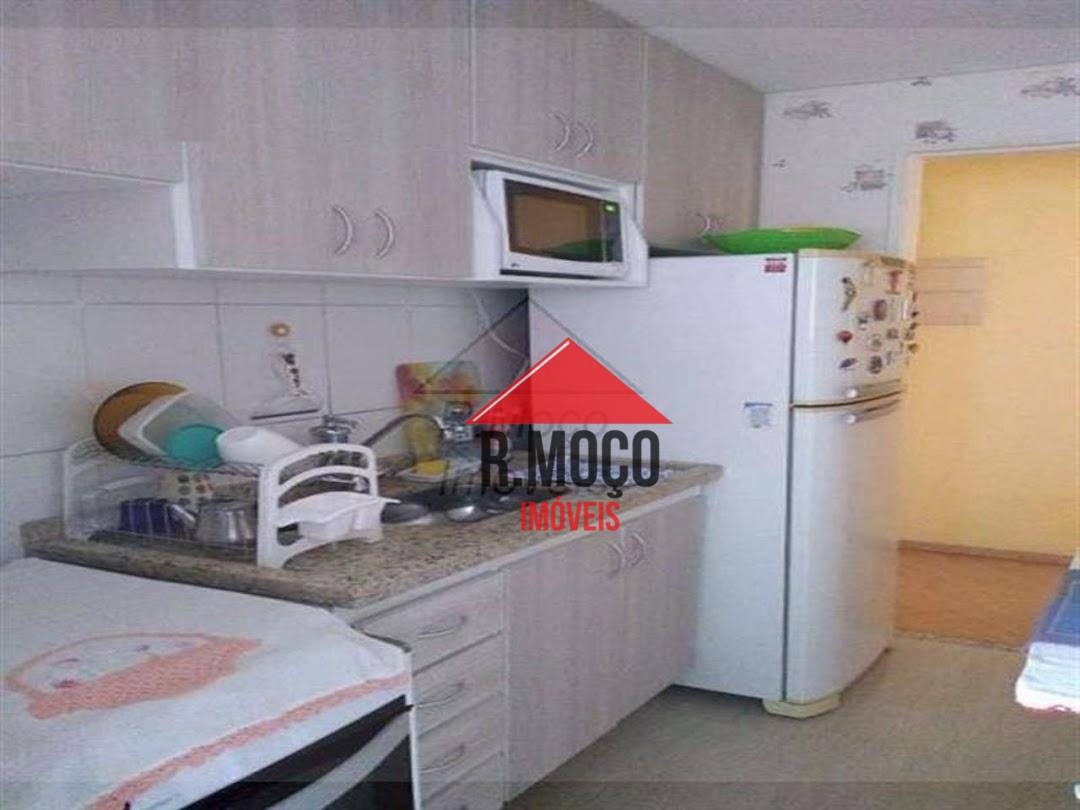 Apartamento à venda com 2 quartos, 42m² - Foto 12