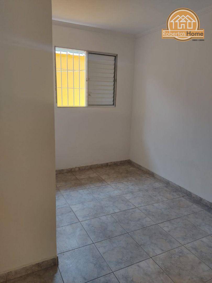 Casa à venda com 2 quartos, 61m² - Foto 13