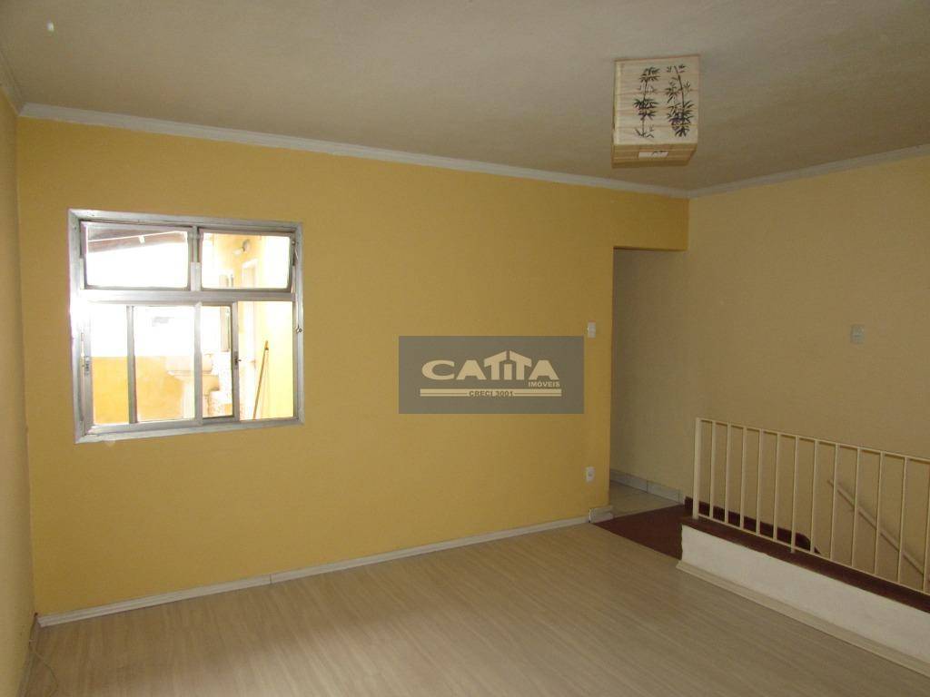 Sobrado à venda com 2 quartos, 180m² - Foto 3