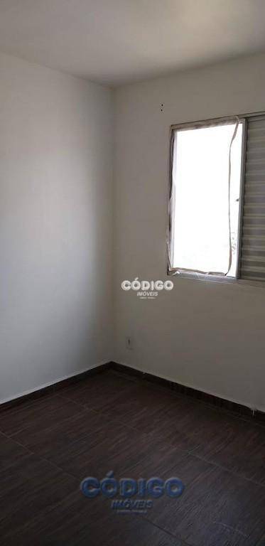 Apartamento à venda com 2 quartos, 40m² - Foto 5