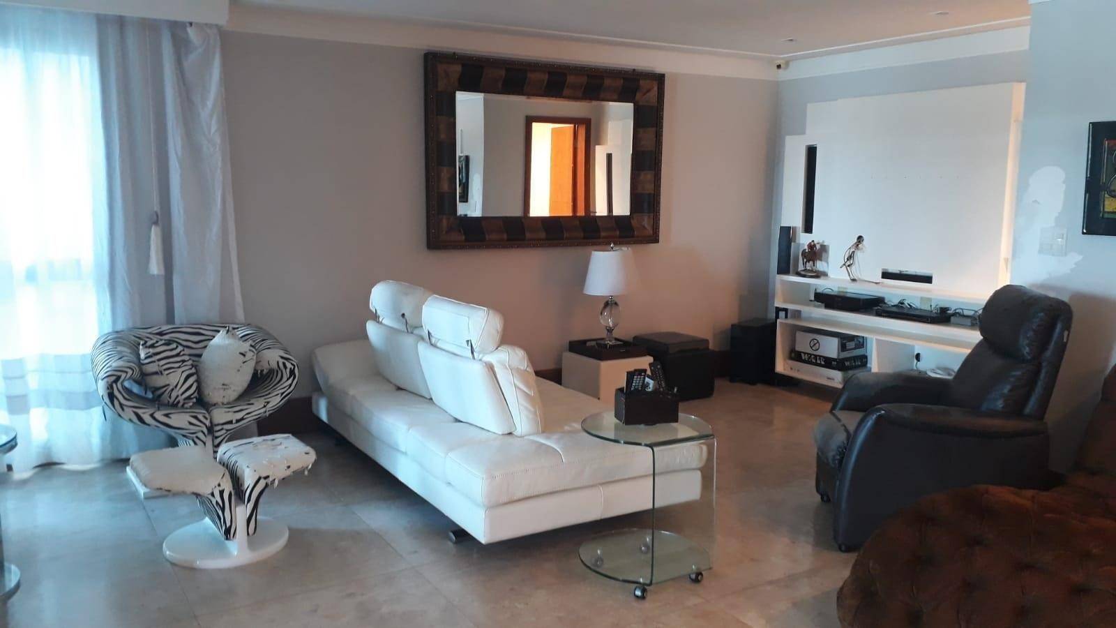 Apartamento à venda com 3 quartos, 365m² - Foto 4