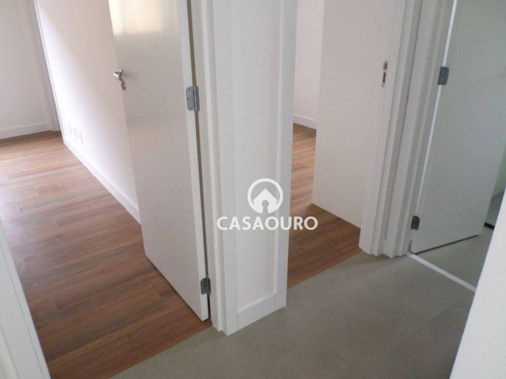 Apartamento à venda com 2 quartos, 62m² - Foto 15