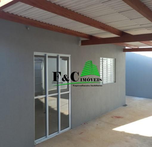 Casa à venda com 2 quartos, 170m² - Foto 7