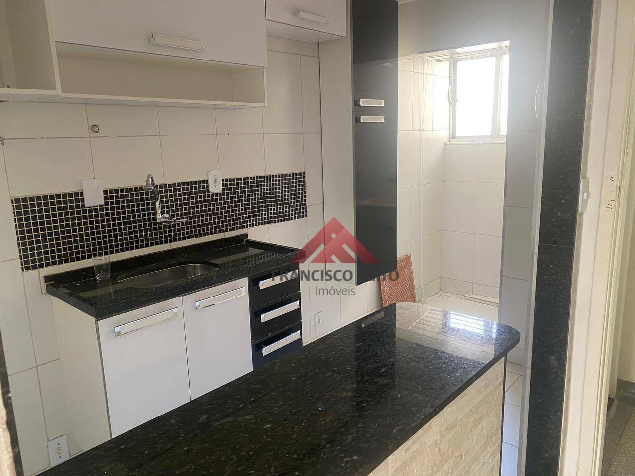 Apartamento à venda com 2 quartos, 52m² - Foto 11