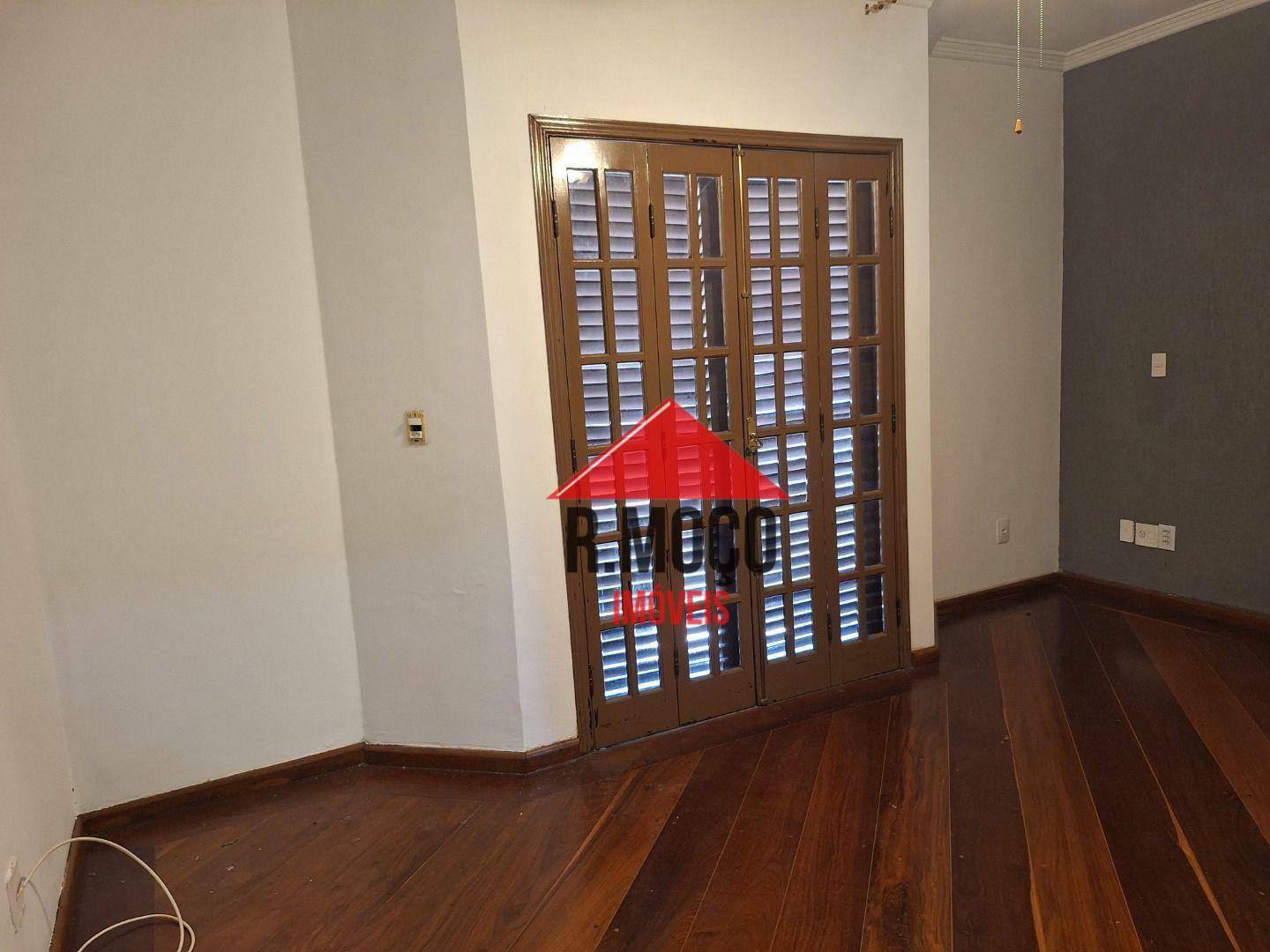 Sobrado à venda com 3 quartos, 220m² - Foto 14