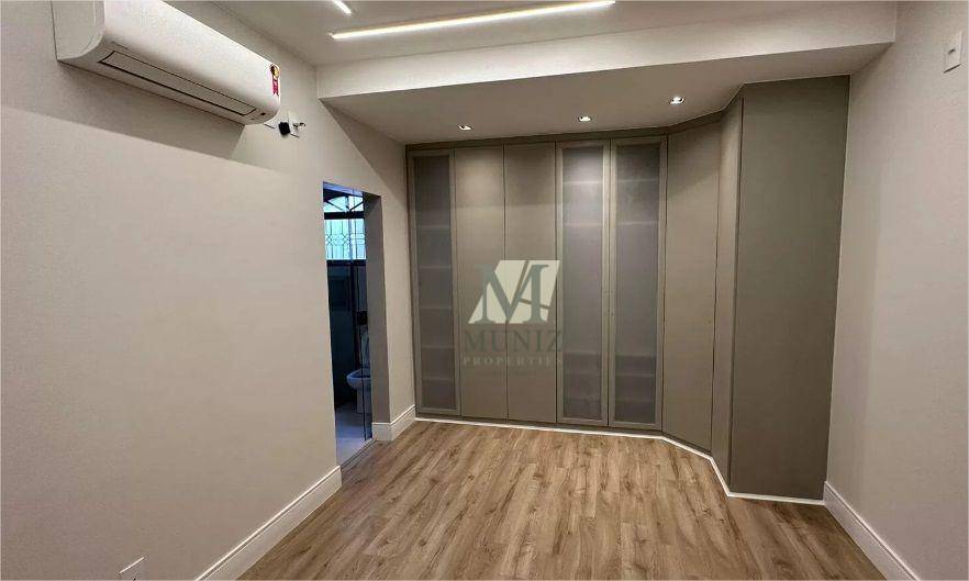 Casa à venda com 4 quartos, 396m² - Foto 16